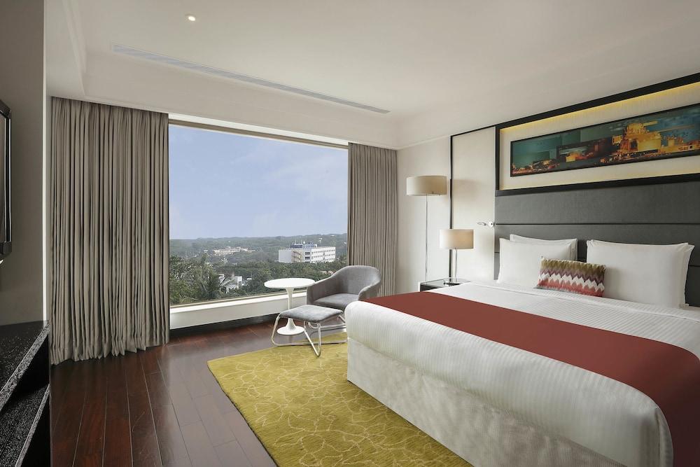 Hotel Crowne Plaza Centre By Ihg