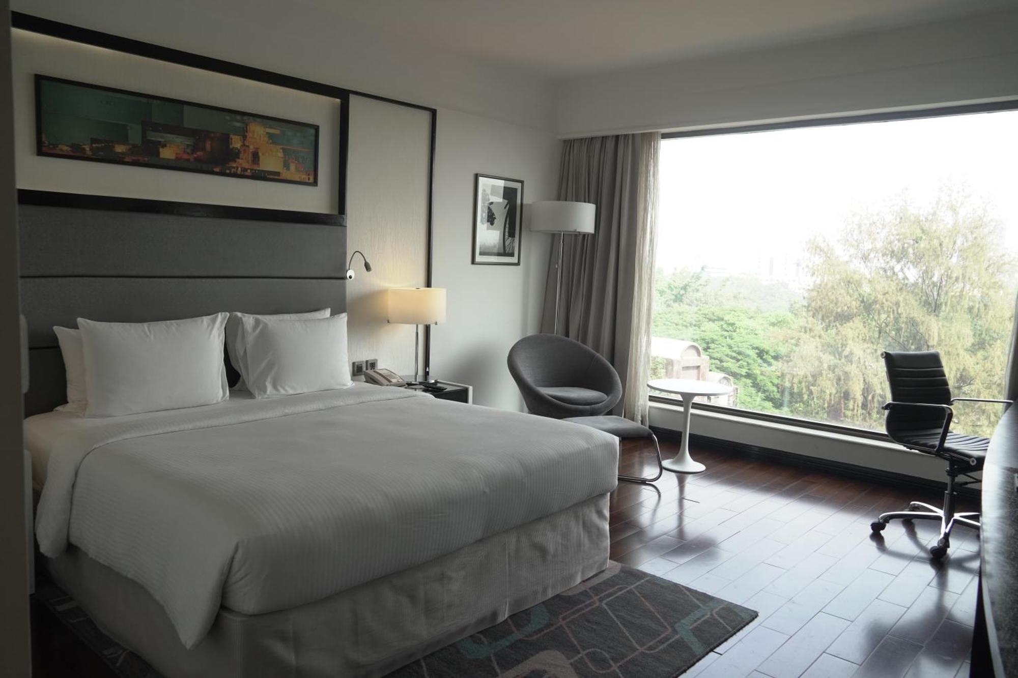 Crowne Plaza Centre By Ihg