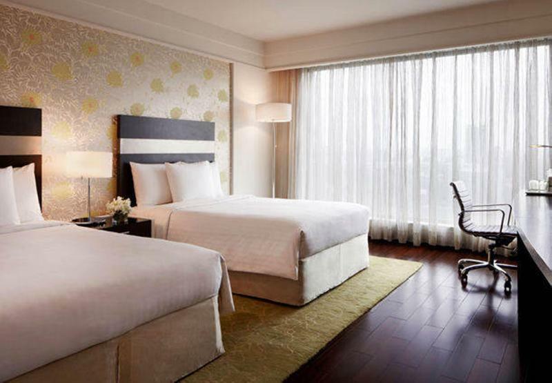 Hotel Crowne Plaza Centre By Ihg