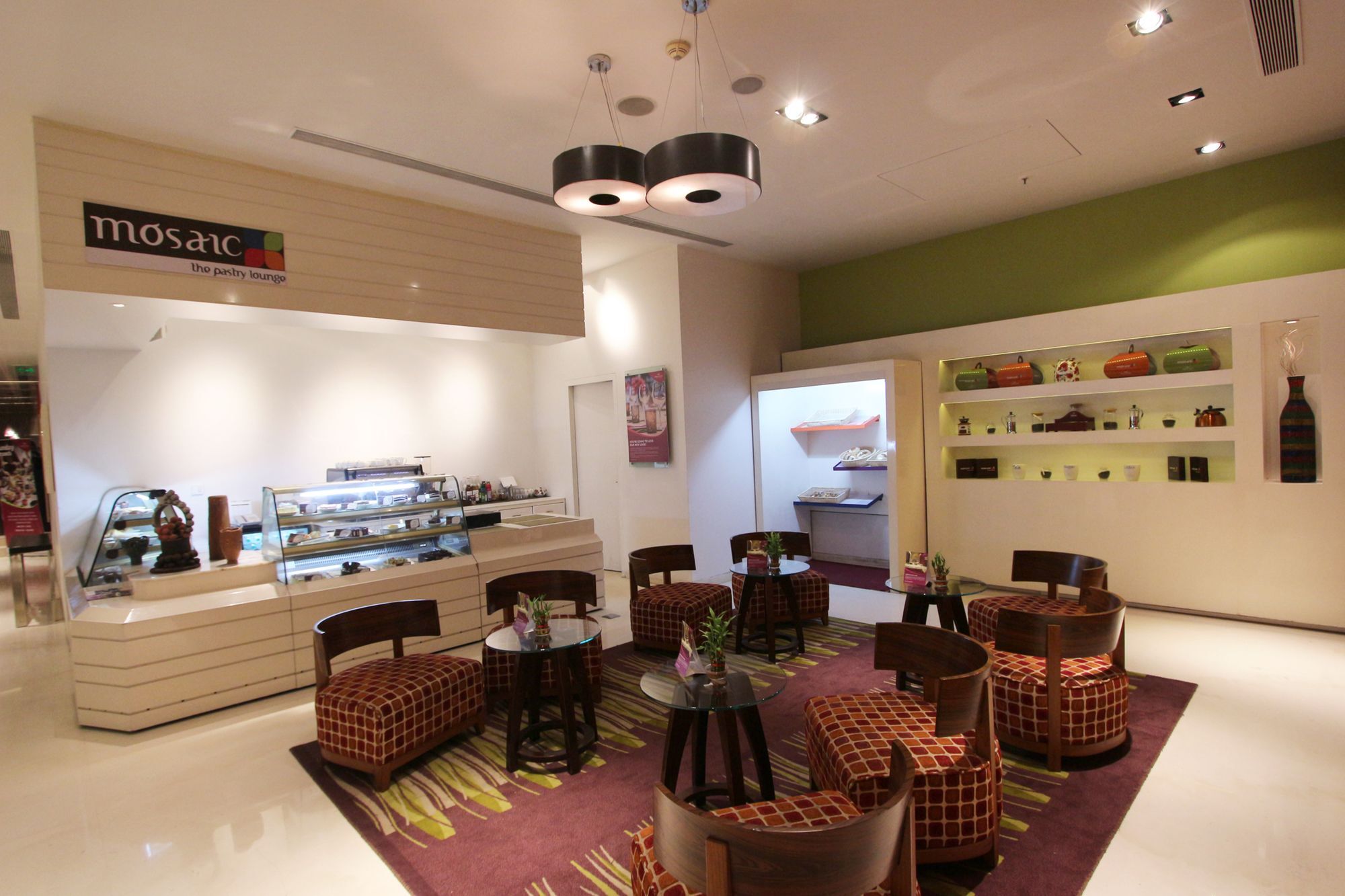 Crowne Plaza Centre By Ihg 5*